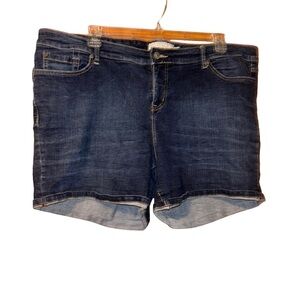 Torrid blue denim jean stretch shorts plus size 22 3X